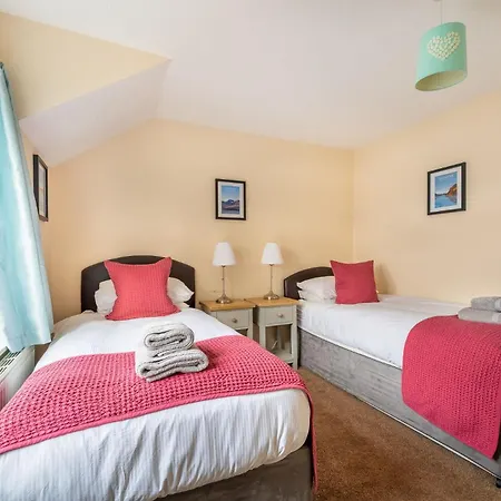 3 Bed In Oc-lr025